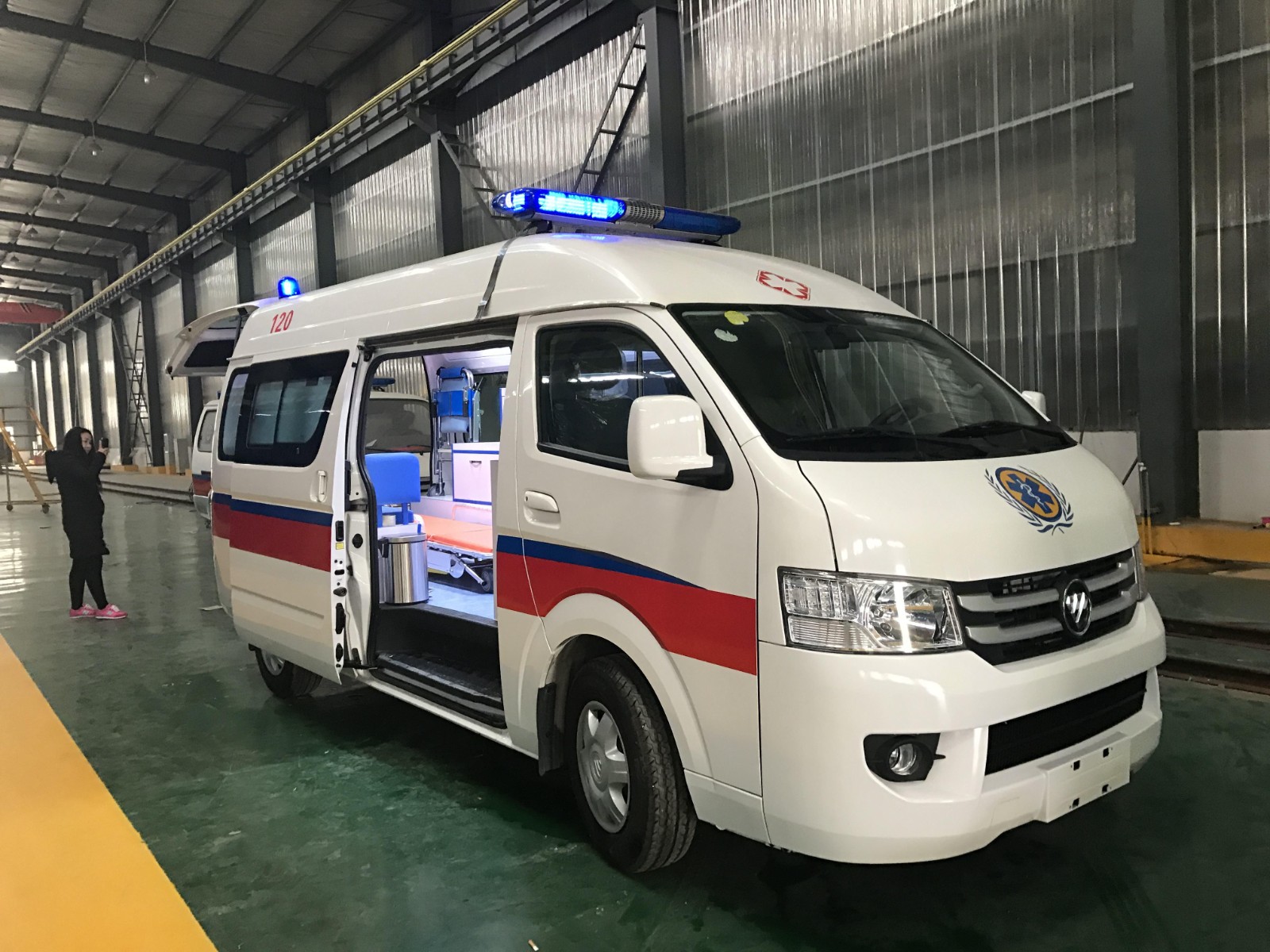 磐安县救护车转院